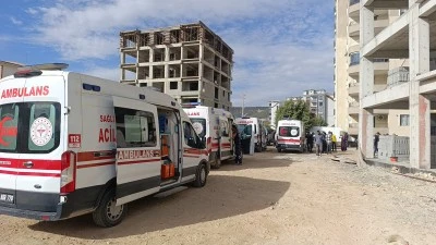 Adıyaman'da bı&ccedil;aklı ve sopalı kavgada 1'i ağır 6 kişi yaralandı