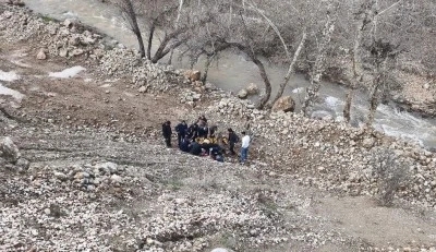 Adıyaman'da devrilen otomobildeki 3 kişi yaralandı