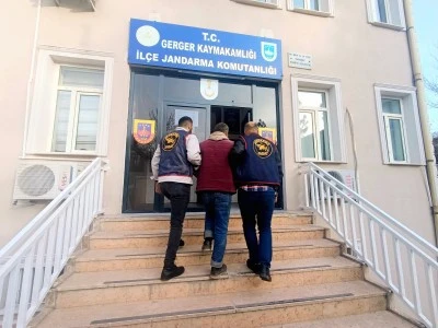 Adıyaman'da firari h&uuml;k&uuml;ml&uuml; yakalandı