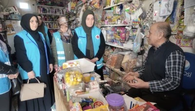 Adıyaman'da g&ouml;n&uuml;ll&uuml; kadınlar hayırseverlerin bağışlarını ihtiya&ccedil; sahiplerine ulaştırdı