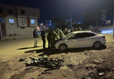Adıyaman'da iki otomobilin &ccedil;arpıştığı kazada 5 kişi yaralandı