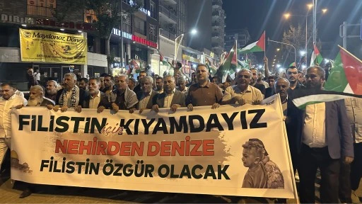Adıyaman'da İsrail&rsquo;in Filistin&rsquo;e y&ouml;nelik saldırıları protesto edildi