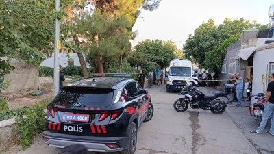 Adıyaman'da komşular arasında &ccedil;ıkan kavgada bir kişi ağır yaralandı