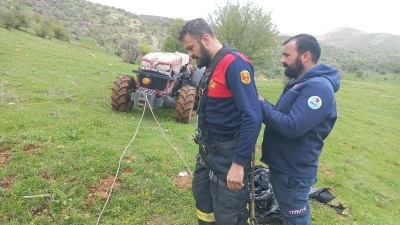 Adıyaman'da kuyuya d&uuml;şen ke&ccedil;i kurtarıldı