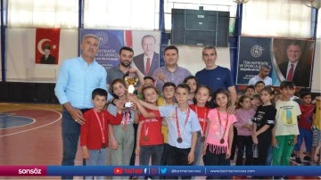 Adıyaman'da "Geleneksel &ccedil;ocuk oyunları şenliği" başladı