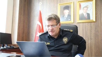 Adıyaman İl Emniyet M&uuml;d&uuml;r&uuml; Uzman, AA'nın "Yılın Kareleri" oylamasına katıldı