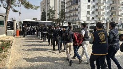 Adıyaman merkezli silah ka&ccedil;ak&ccedil;ılığı operasyonunda 9 tutuklama