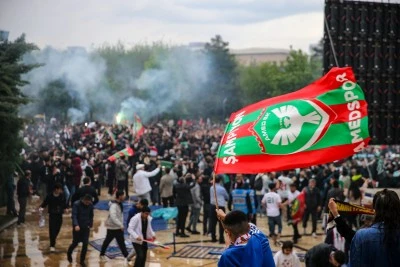Ağrı'da, Amed Sportif Faaliyetler'in S&uuml;per Lig'e y&uuml;kselmesi kutlandı