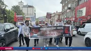 Ağrı'da, T&uuml;rk Kızılay "&Ccedil;ocuk Festivali" etkinliği d&uuml;zenledi.