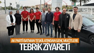 AK Parti Batman teşkilatından gen&ccedil; mucitlere tebrik ziyareti