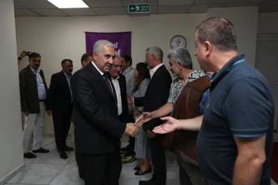AK Parti Diyarbakır İl Başkanlığından DEM Parti İl Başkanlığına bayramlaşma ziyareti