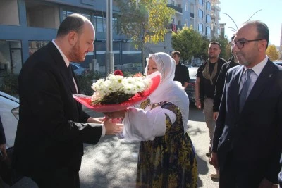 AK Parti Genel Başkan Yardımcısı B&uuml;y&uuml;kg&uuml;m&uuml;ş, Şırnak'ta ziyaretlerde bulundu