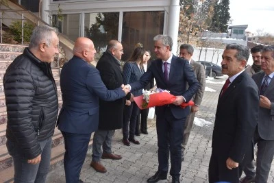 AK Parti Genel Başkan Yardımcısı Yal&ccedil;ın, Şırnak'ta temaslarda bulundu