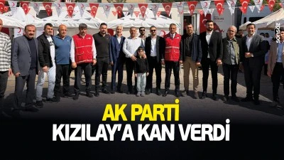 AK Parti, Kızılay&rsquo;a kan verdi