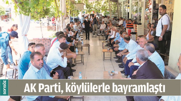 AK PARTİ, K&Ouml;YL&Uuml;LERLE BAYRAMLAŞTI