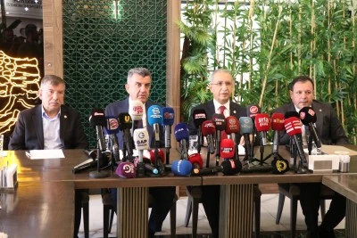 AK Parti'li Dusak, beraberindeki heyetle Halep'e ger&ccedil;ekleştirdikleri ziyareti değerlendirdi:
