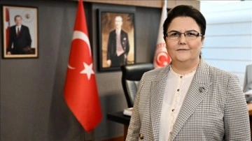 AK Partili TBMM &Uuml;yesi Derya Yanık: Eğitim Milletin Huzuru ve G&uuml;veni İ&ccedil;in &Ouml;nemli