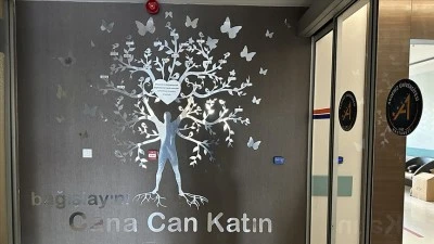 Akdeniz &Uuml;niversitesi Hastanesi, organ nakli &ccedil;eşitliliğiyle &ouml;ne &ccedil;ıkıyor