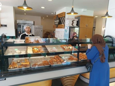 Akg&uuml;l Pastaneleri şubeleşiyor
