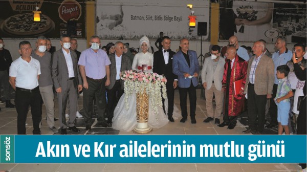 AKIN VE KIR AİLELERİNİN MUTLU G&Uuml;N&Uuml;