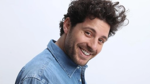 Ali Yağcı, Sandık Kokusu Dizisinden Sonra Reklam Y&uuml;z&uuml; Oldu