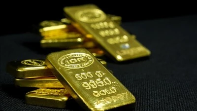 Altının ons fiyatı ilk kez 3 bin doları ge&ccedil;erek rekor yeniledi