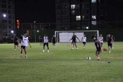 Amed Sportif Faaliyetler, &Ccedil;orum FK ma&ccedil;ı hazırlıklarını s&uuml;rd&uuml;rd&uuml;
