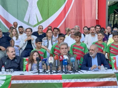 Amed Sportif Faaliyetler Kul&uuml;b&uuml; Başkanı Baysal, basın mensuplarıyla bir araya geldi