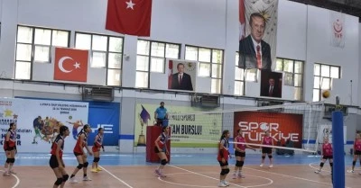 Anadolu Yıldızlar Ligi Voleybol Grup M&uuml;sabakaları sona erdi