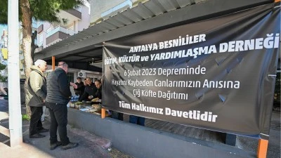 Antalya'da 6 Şubat depremlerinde hayatını kaybedenler anıldı