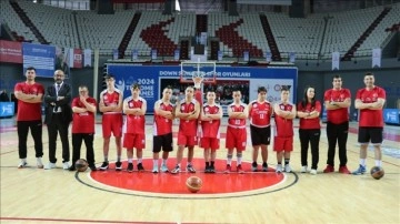 Antalya'da Down Sendromlu Sporcuların Heyecanı