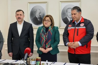 Arı yetiştiricileri i&ccedil;in tesis kuruluyor