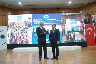Avramopoulos&rsquo;tan &ouml;nemli mesajlar