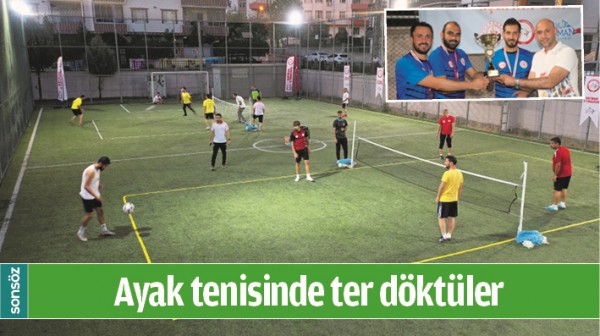 AYAK TENİSİNDE TER D&Ouml;KT&Uuml;LER