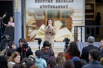 Bağlar'da Mesture Erdelan K&uuml;t&uuml;phanesi a&ccedil;ıldı