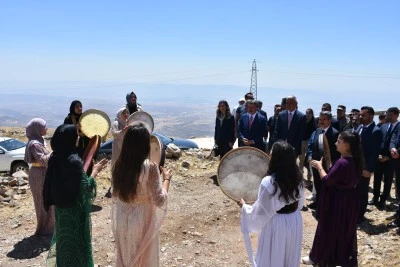 Bakan Ersoy, Cudi Dağı Sefine b&ouml;lgesinde incelemelerde bulundu