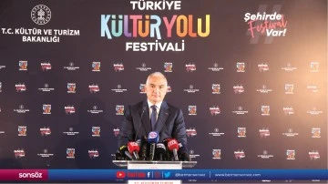 Bakan Ersoy, Şanlıurfa'da Kültür Yolu Festivalinde konuştu