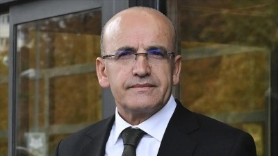 Bakan Şimşek, D&uuml;nyanın &Ouml;nde Gelen İş ve Ekonomi Liderleriyle G&ouml;r&uuml;şecek