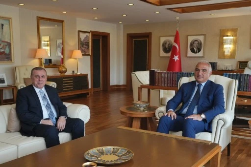 Başkan Veysi Şahin, Bakan Ersoy&rsquo;u ziyaret etti
