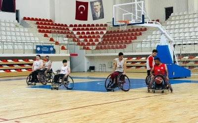 Basket&ccedil;ilerimiz liderlik koltuğuna oturdu