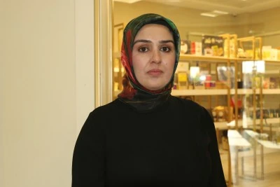 Aile ekonomisi i&ccedil;in g&uuml;ndelik temizliğe başladı, 3 senede patron oldu