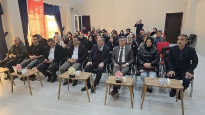 Batman'da aile yılı s&ouml;yleşileri başladı