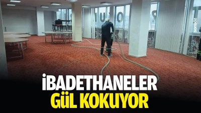 Batman&rsquo;da ibadethaneler g&uuml;l kokuyor