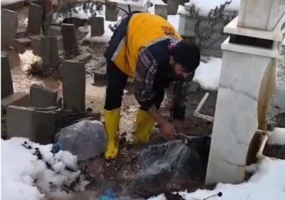 Batman&rsquo;da mezarlıklar tuzlanıyor