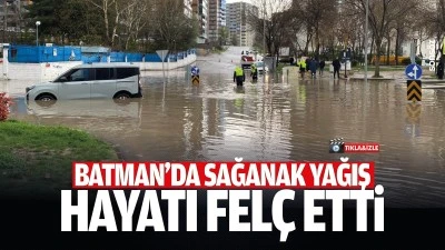Batman&rsquo;da sağanak yağış hayatı fel&ccedil; etti
