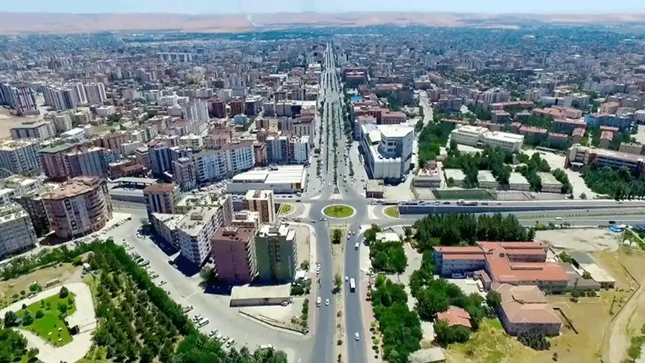Batman'ın En B&uuml;y&uuml;k İl&ccedil;esi Hangisi?