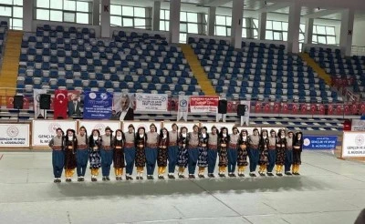 Batman&rsquo;ın halay grubu, Samsun yolcusu