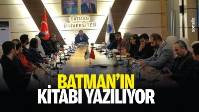 Batman&rsquo;ın kitabı yazılıyor
