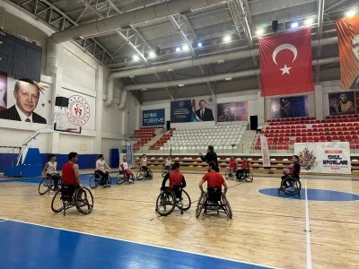 Batman, lider Amed&rsquo;e karşı galibiyet peşinde