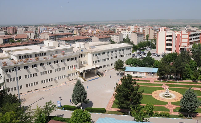 Batman &Uuml;niversitesi'ne ait kantin kiraya verilecektir